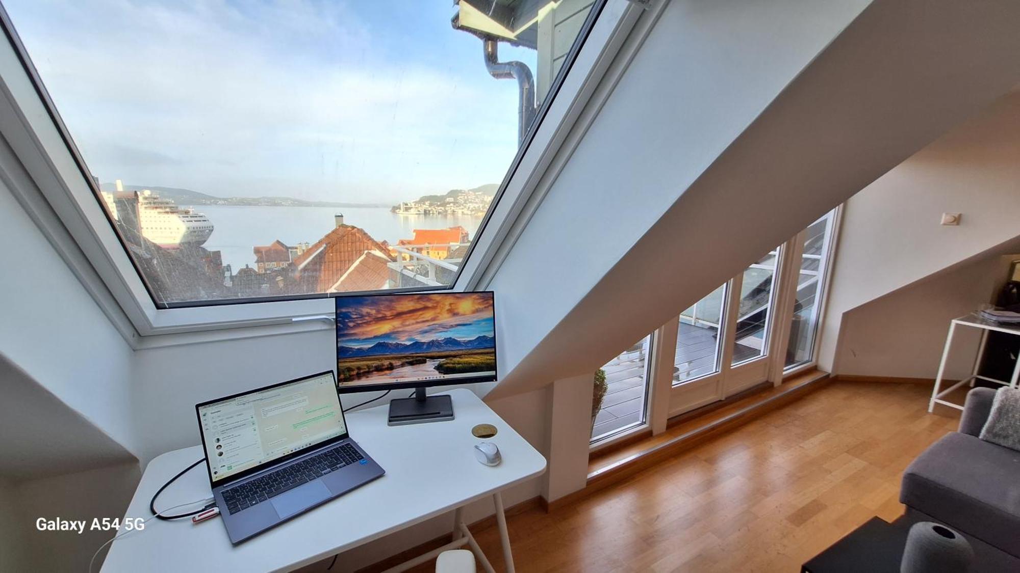 Ferienwohnung Penthouse With Perfect Location And Spectacular View Bergen Exterior foto