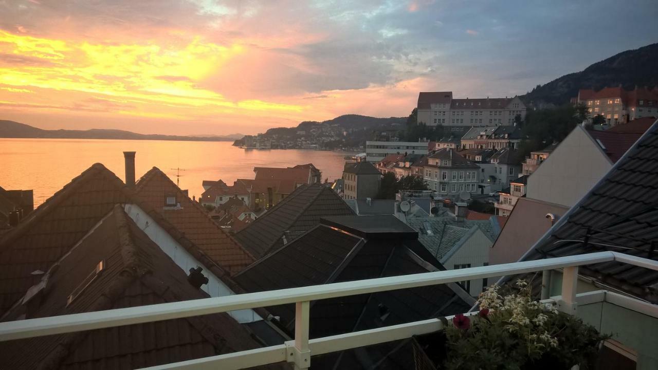 Ferienwohnung Penthouse With Perfect Location And Spectacular View Bergen Exterior foto
